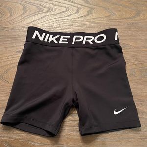 Girl’s Large Nike Pro Spandex Shorts